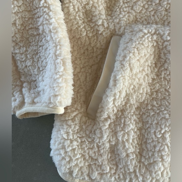 Time & Tru Fuzzy Pop Over - Picture 5 of 5